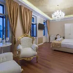 Square Heritage 4*
