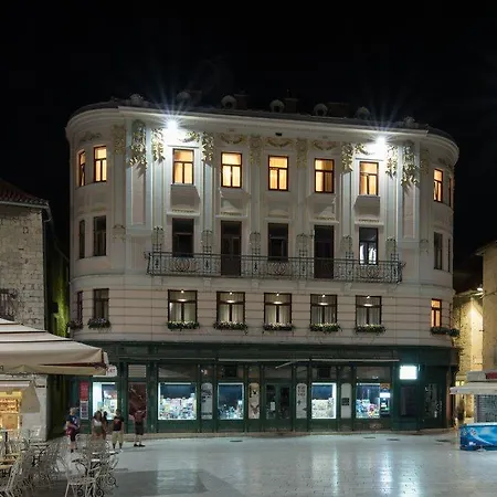 Hotel Square Heritage