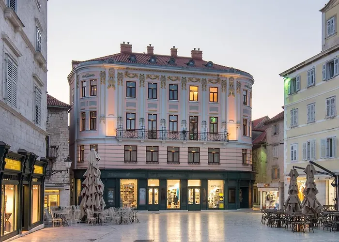 Hotel Square Heritage Split