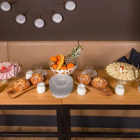 Hotel Square Heritage 4*