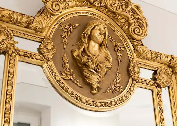 Hotell Square Heritage 4*