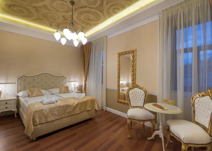 Square Heritage سبليت