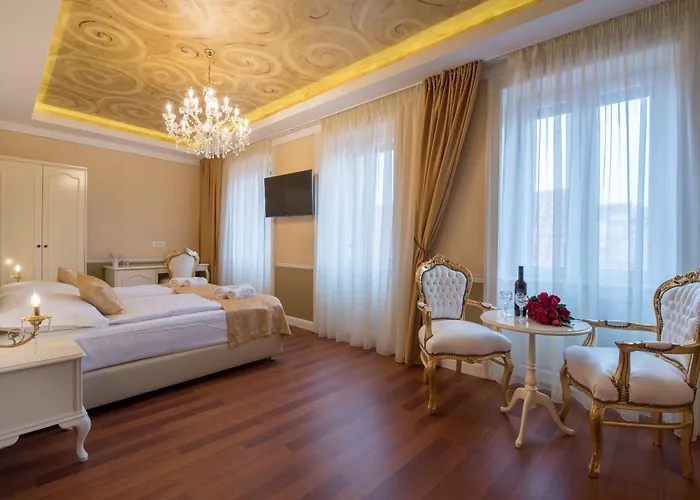 فندق Square Heritage