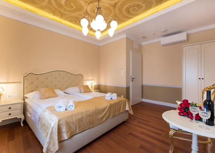 Square Heritage فندق سبليت